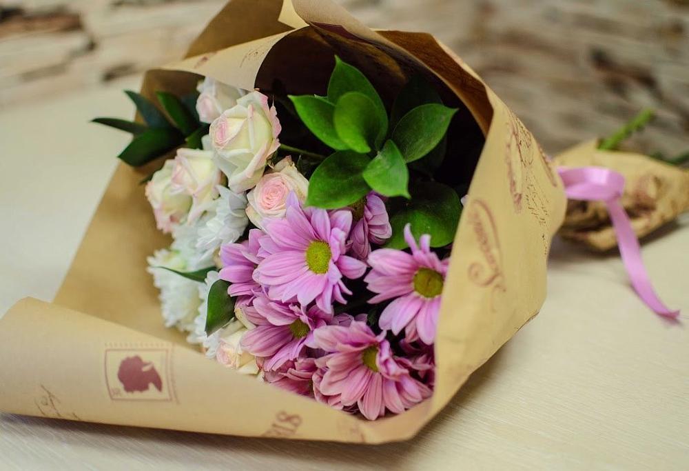 Букет цветов из: Розы и Хризантемы в Гофицком