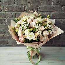Букет цветов из:  Альстромерии, Розы и Хризантемы в Гофицком