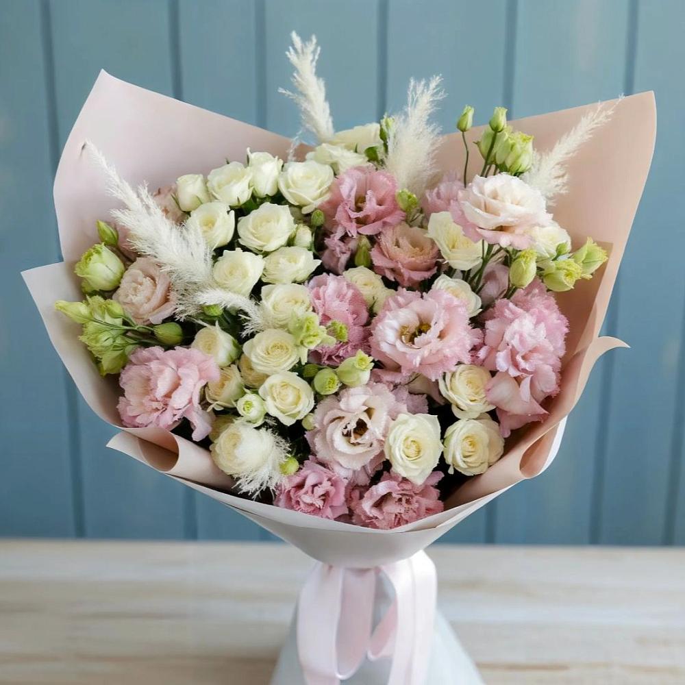 Букет цветов из: Альстромерии и Розы в Гофицком