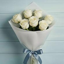 Букет 7 Белых роз Эдлесс Лав в Гофицком