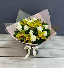 Букет цветов из:  Орхидеи и Розы в Гофицком