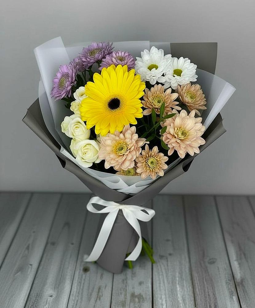 Букет цветов из: Розы, Герберы и Хризантемы в Гофицком