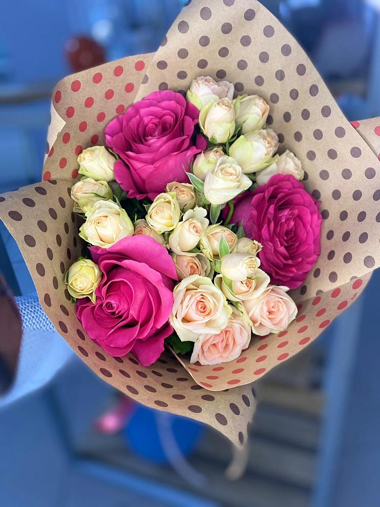 Букет цветов из: Розы в Гофицком