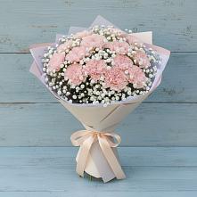 Букет цветов из:  Гвоздики в Гофицком