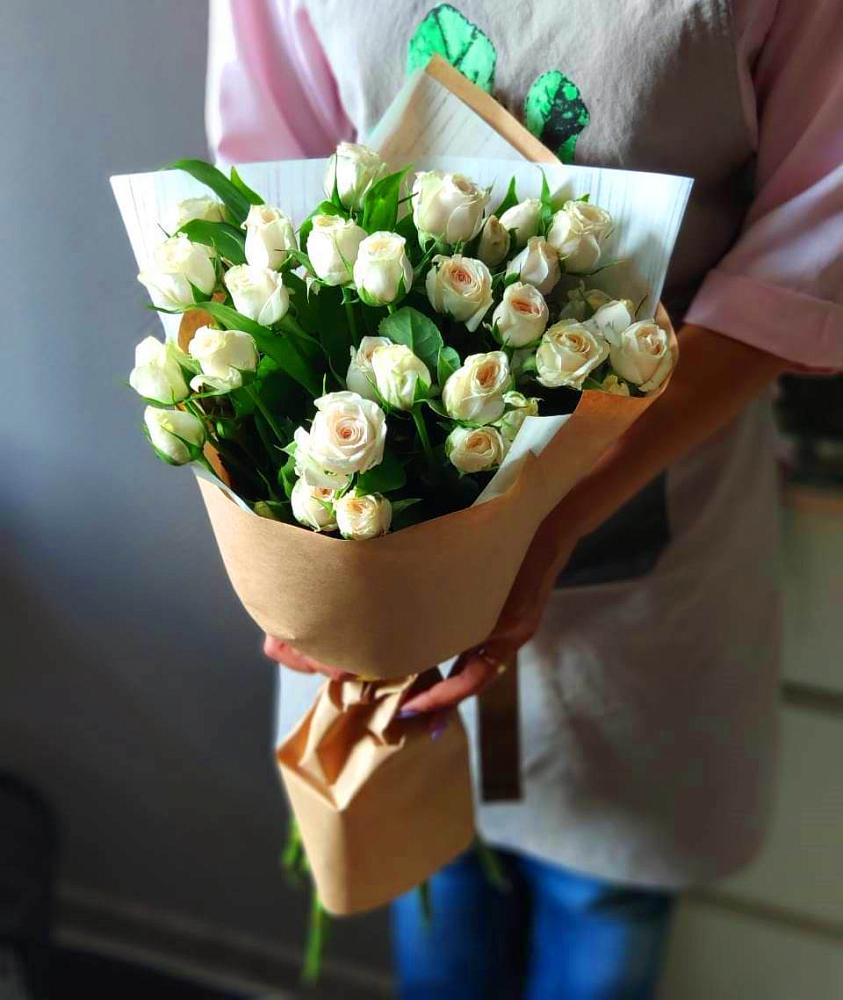 Букет цветов из: Розы в Гофицком