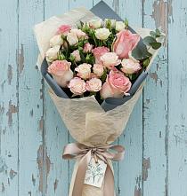 Букет цветов из:  Розы #REPLACE_PRED# Гофицком
