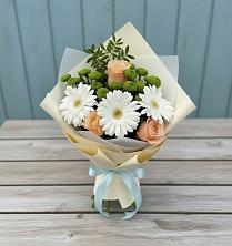 Букет цветов из:  Герберы, Розы и Хризантемы в Гофицком