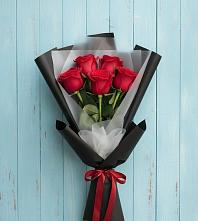 Букет цветов из:  Розы в Гофицком