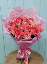 Букет 15 Розовых роз Равель в Гофицком