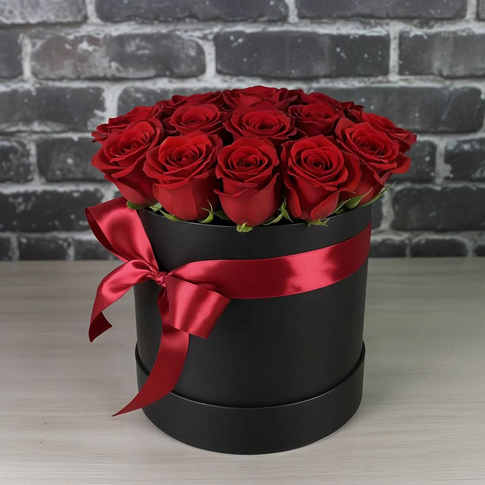 Цветочная композиция из Розы в шляпной коробке в Гофицком